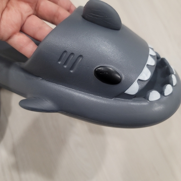Cloud Shark Slides Sandals Dark Gray Mens ,Women's  Non-slip Unisex 38-39 - Picture 12 of 12